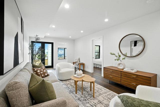 651 41st Avenue, San Francisco CA: https://media.crmls.org/mediaz/8d2dc4cc-122d-4841-908b-8fff80642c1c.jpg