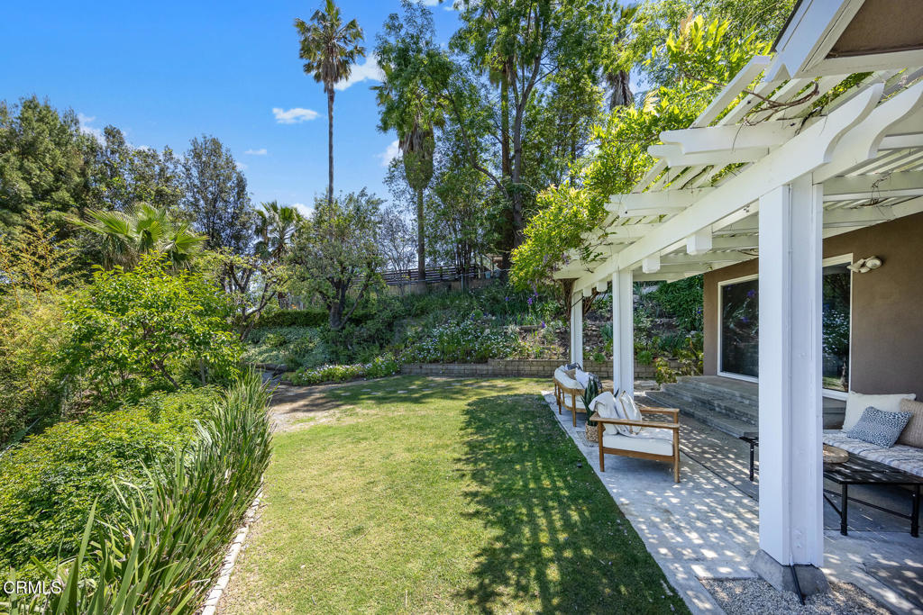 375 Berkshire Avenue La Canada Flintridge img 23