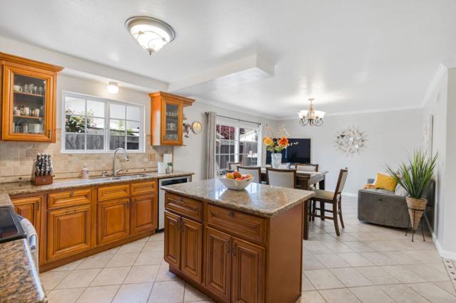 685 Parvin Drive, Milpitas CA: https://media.crmls.org/mediaz/8d2e04bb-9b40-47b4-ac9f-086e22676877.jpg