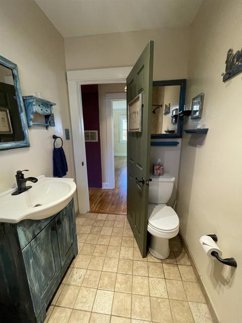 Detail Gallery Image 16 of 47 For 121 E Warner St, Ventura,  CA 93001 - 2 Beds | 1 Baths