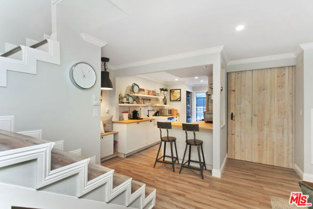 1228 18th Street, Santa Monica CA: https://media.crmls.org/mediaz/8d2f9fdb-1d44-4162-ae14-5f1534cd3789.jpg