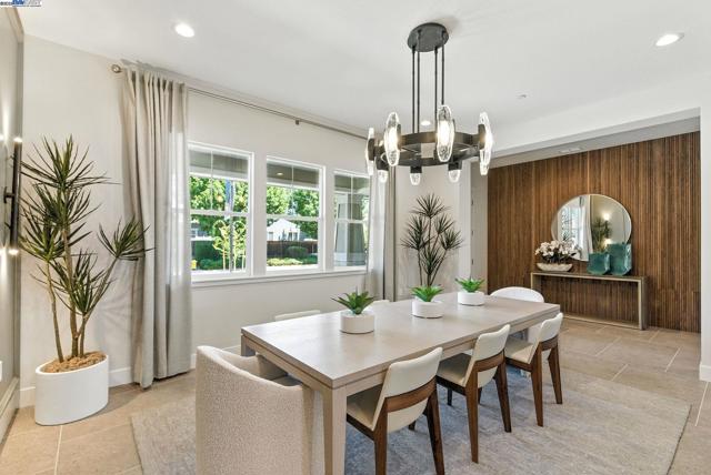 1685 Arione Street, Brentwood CA: https://media.crmls.org/mediaz/8d305b42-3e12-4207-8e65-0b3a0e0a8e33.jpg