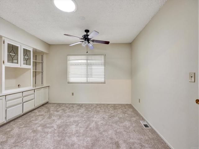 3462 Don Jose Drive, Carlsbad CA: https://media.crmls.org/mediaz/8d3090d0-1929-4017-b7b4-9c0839e25b90.jpg