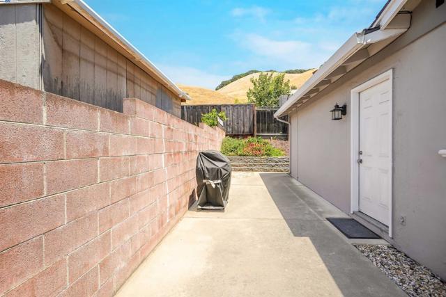 Image 35 of 42 For 38392 Nebo Dr