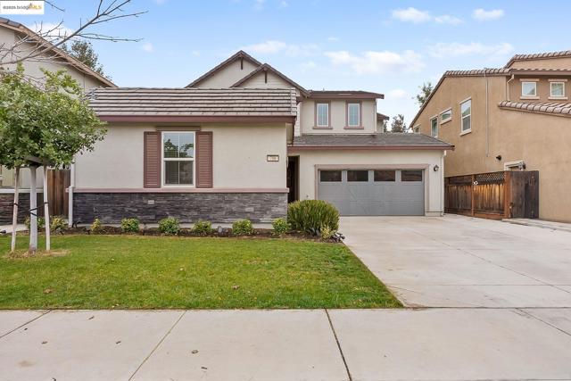 716 Cabada Dr, Brentwood CA: https://media.crmls.org/mediaz/8d32376e-3cb9-4e94-9bce-8053e1a86f6c.jpg