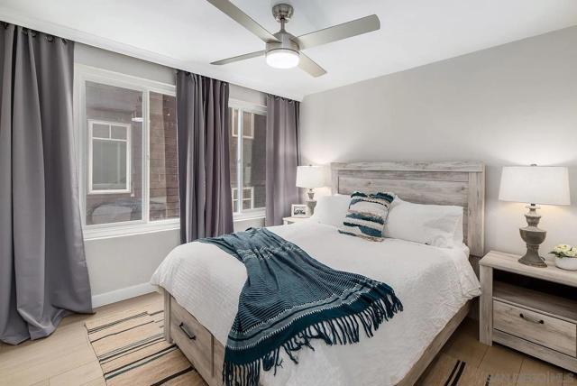 8040 Girard Ave, La Jolla CA: https://media.crmls.org/mediaz/8d34cd6a-4c5b-4d20-b3ea-dd61aed0a3b9.jpg