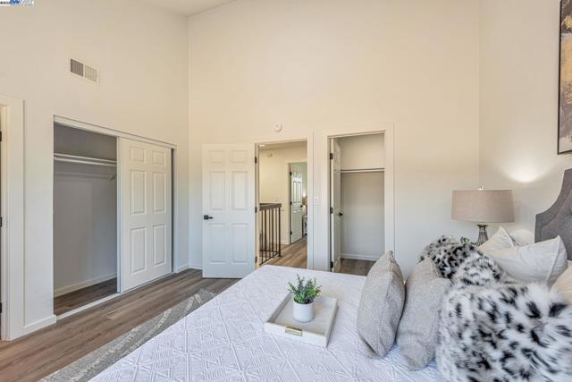 3810 Burton Cmn, Fremont CA: https://media.crmls.org/mediaz/8d35274a-7925-43e6-b661-f2f621588dd1.jpg