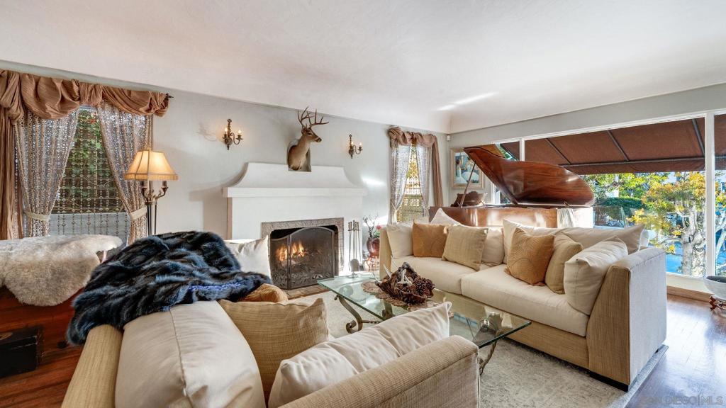 2270 Juan St - photo 7