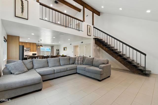 Detail Gallery Image 6 of 28 For 44502 Palm Vista Ave, Lancaster,  CA 93535 - 5 Beds | 3 Baths