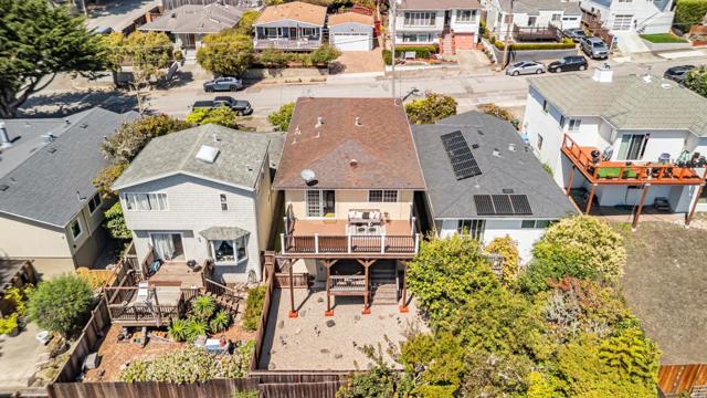 310 Clifton Road, Pacifica CA: https://media.crmls.org/mediaz/8d376065-eed1-49dc-803a-ff57afe811dd.jpg