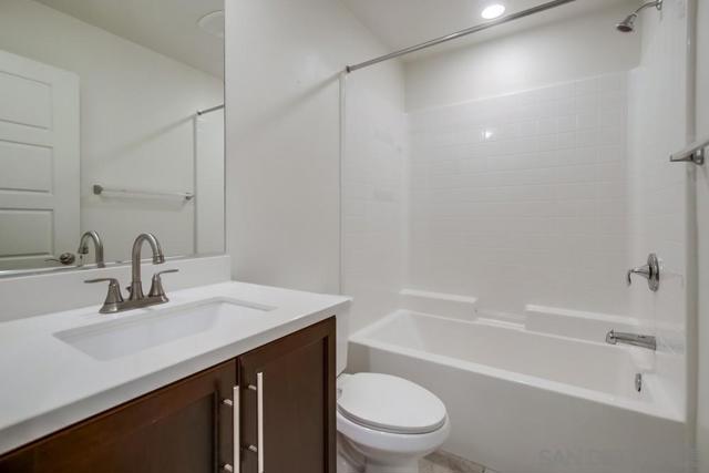 Image 13 of 39 For 12962 Peppergrass Creek Gate  43