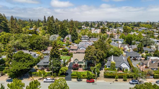 28 W Santa Inez Avenue, San Mateo CA: https://media.crmls.org/mediaz/8d38bd26-ff80-45cc-9105-f148fa380095.jpg