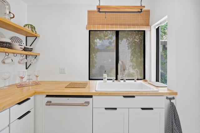 2440 S Linden Way #B, Palm Springs, CA 92264