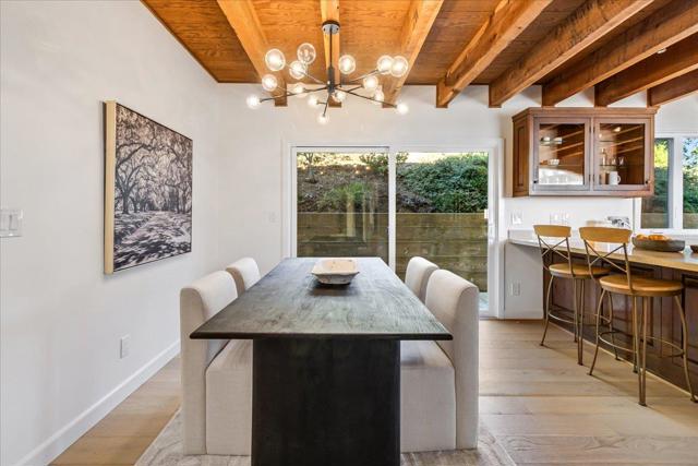 580 Rancho Prieta Road, Los Gatos CA: https://media.crmls.org/mediaz/8d38e9b6-e01a-4c6b-9d96-5b5e8f5bb164.jpg