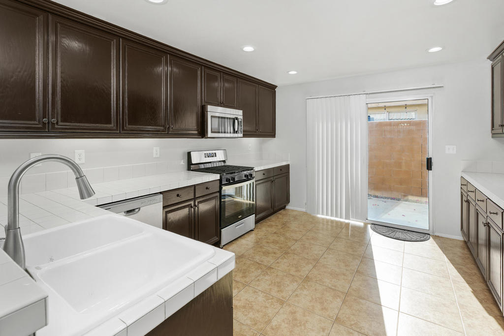 MLS #219139609DA image #13