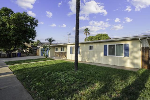 9903 Lindo Lake Place, Lakeside CA: https://media.crmls.org/mediaz/8d3a09e7-f592-436b-abd2-c4333ae4390f.jpg