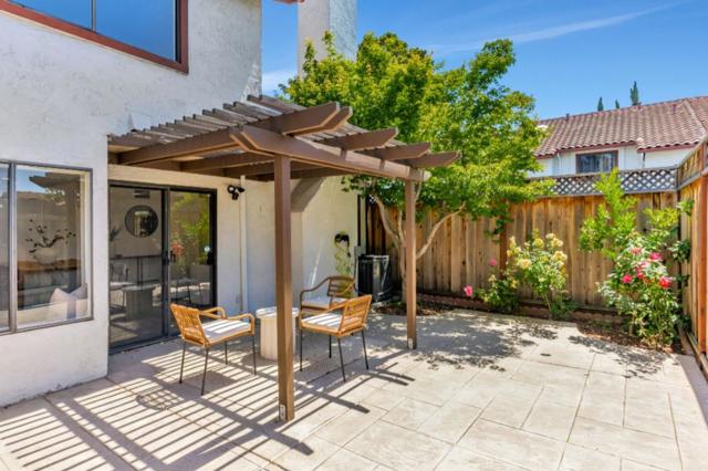 35617 Mccarty, Fremont CA: https://media.crmls.org/mediaz/8d3a46b3-7b47-4752-9c82-1d88b278da85.jpg