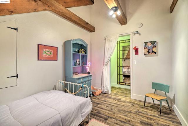 1273 Lilac Dr, Arnold CA: https://media.crmls.org/mediaz/8d3a7ce8-94c7-4bea-8bcb-2aed2ccc4475.jpg
