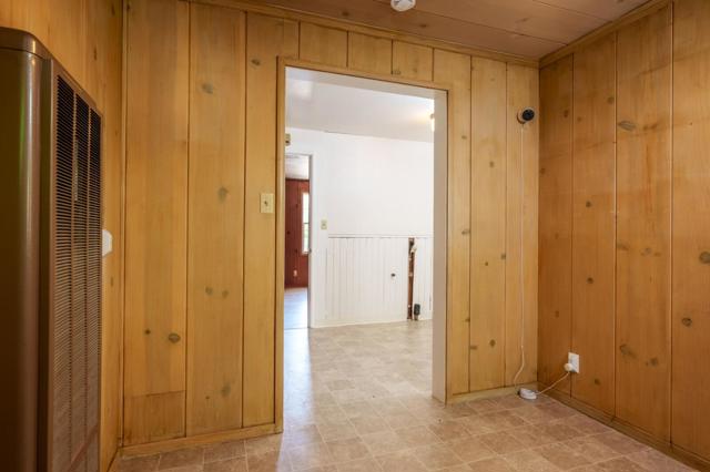 774 Chestnut Street, San Carlos CA: https://media.crmls.org/mediaz/8d3b0fdd-dc07-4119-a397-8371da5c35f8.jpg
