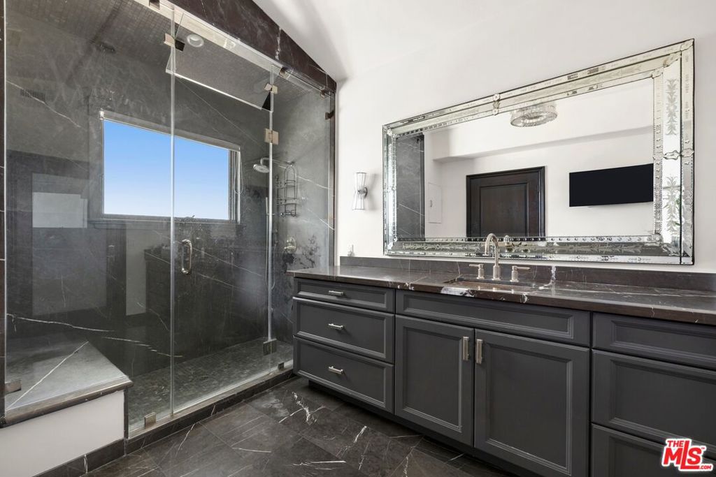 MLS #26863265 image #15