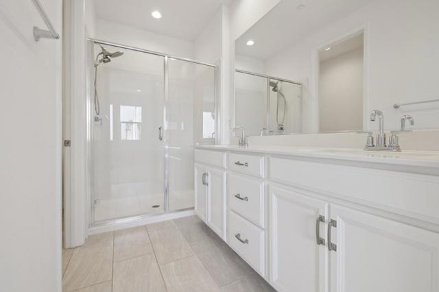 132 Keeper, Irvine CA: https://media.crmls.org/mediaz/8d3cb908-03f7-48d5-81aa-6490926b18ab.jpg