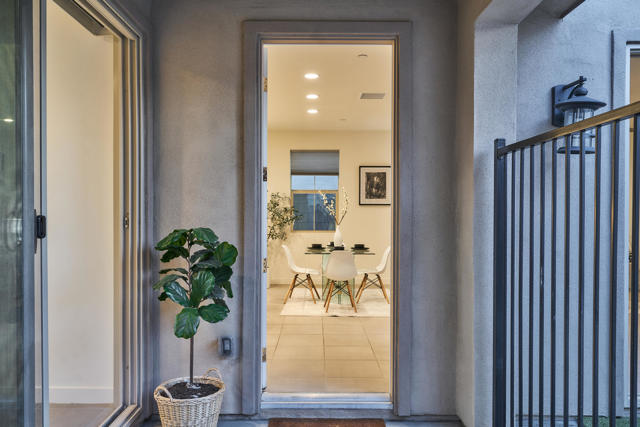 36016 Franklin Drive, Palm Desert CA: https://media.crmls.org/mediaz/8d3cc03d-9127-4aeb-830f-351a3e2c1cb9.jpg