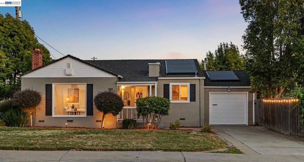 2107 Lessley Ave
