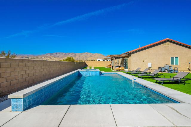 Image 27 of 38 For 9705 Puesta Del Sol Place