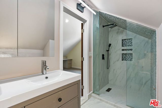 1810 Westmoreland Boulevard, Los Angeles CA: https://media.crmls.org/mediaz/8d3e7fc0-20f5-4fb1-83db-9e2b35b89cb1.jpg