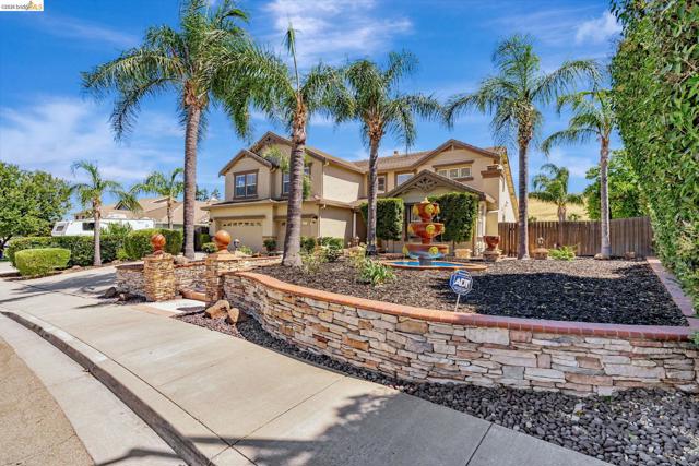 Image 2 of 58 For 5065 Carbondale