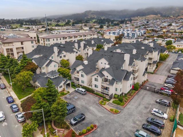1400 El Camino Real, South San Francisco CA: https://media.crmls.org/mediaz/8d4086e8-0d78-45ed-8db2-89bfbca7bac4.jpg