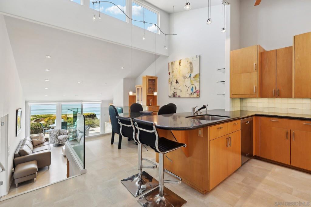MLS #250030772SD image #13