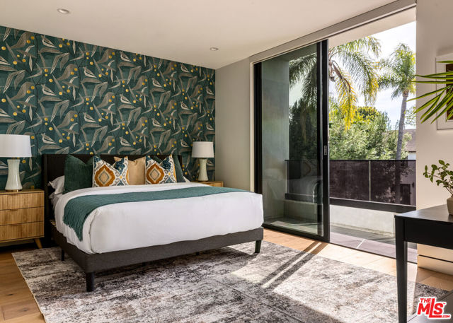 6509 Colgate Avenue, Los Angeles CA: https://media.crmls.org/mediaz/8d40e4ba-4903-41c6-95ef-ba2f66e81465.jpg
