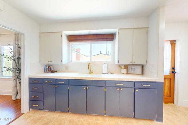 Detail Gallery Image 15 of 34 For 1255 N Dominion Ave, Pasadena,  CA 91104 - 3 Beds | 1 Baths