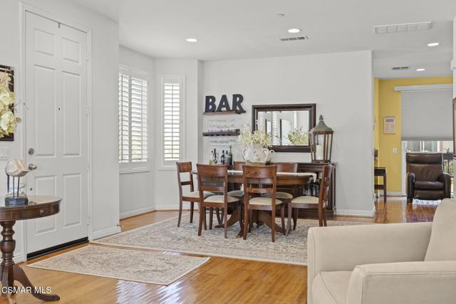 83 Via Aldea, Newbury Park CA: https://media.crmls.org/mediaz/8d43bbd0-6625-4a20-8060-221e82cf6f75.jpg