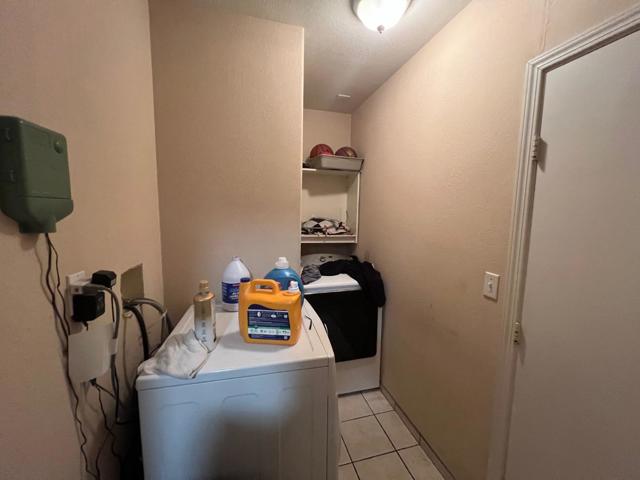 Image 12 of 16 For 1822 Tustin Drive