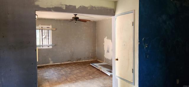 Photo #12: PTP2404272 Listing 