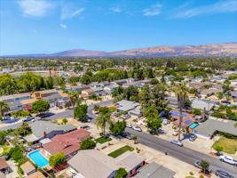1868 Crinan Drive, San Jose CA: https://media.crmls.org/mediaz/8d459993-1e2f-4c28-a2a1-be9fef56d57b.jpg