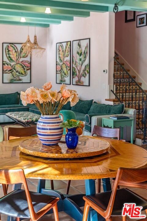 202 Canada Street, Ojai CA: https://media.crmls.org/mediaz/8d4602c4-16b4-4d72-a73c-99dee2099c83.jpg