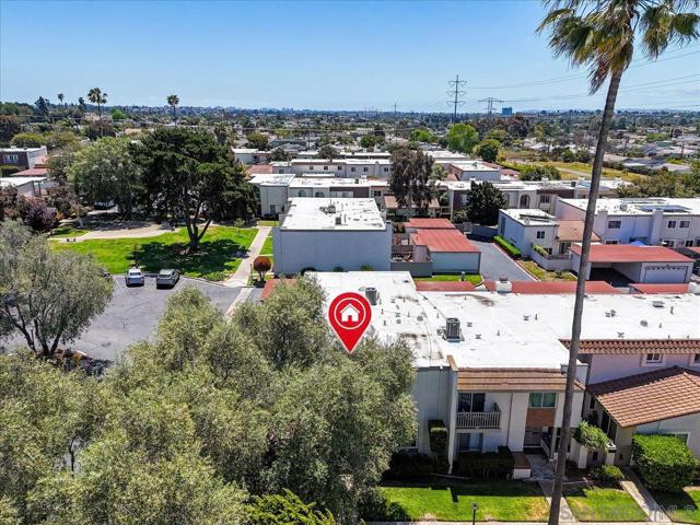 5217 Mount Alifan Dr, San Diego CA: https://media.crmls.org/mediaz/8d4918ca-9039-4fbf-aec4-7d08be30b69e.jpg