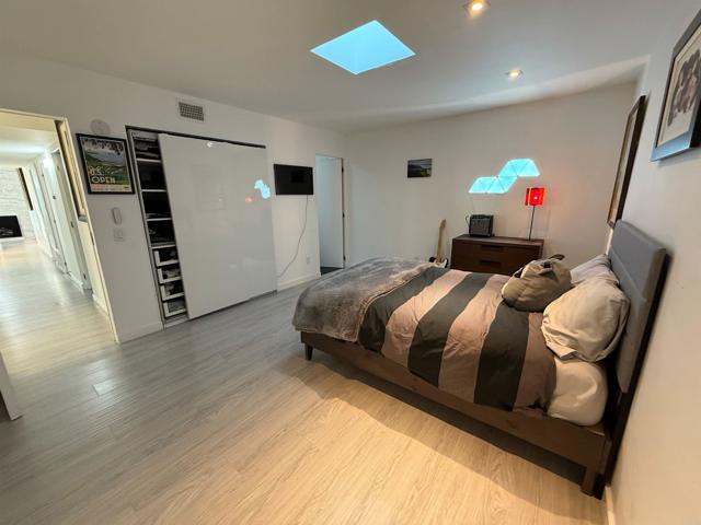 6544 Caminito Northland, La Jolla CA: https://media.crmls.org/mediaz/8d496ee2-b95e-4df7-a914-4f6b6070093f.jpg