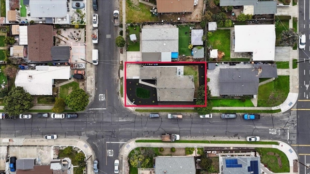 27707 La Porte Ave, Hayward CA: https://media.crmls.org/mediaz/8d49cc7a-dd78-4d46-b9e9-94a4065f030a.jpg