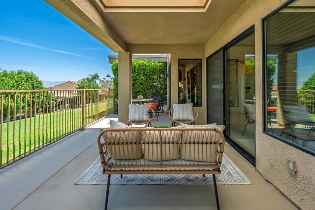 72302 Merry Vale Way, Palm Desert, CA 92260