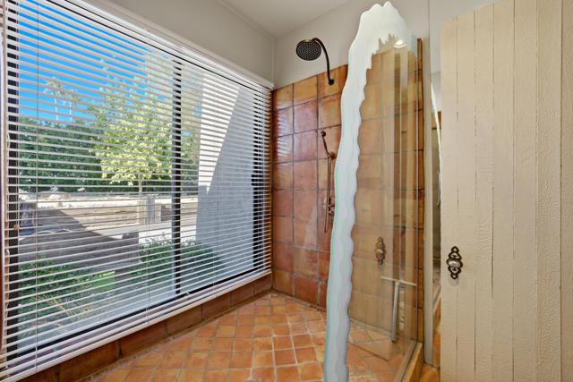 Image 13 of 57 For 72776 Joshua Tree Street