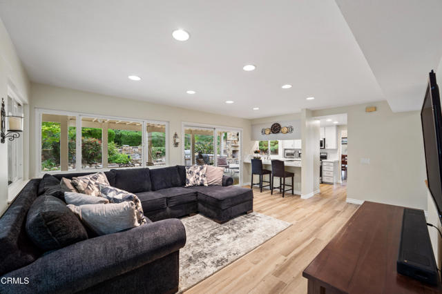 161 Harborview Court, Ventura CA: https://media.crmls.org/mediaz/8d4b4e0b-8c5c-476c-bc3f-b6b9f03e3b75.jpg