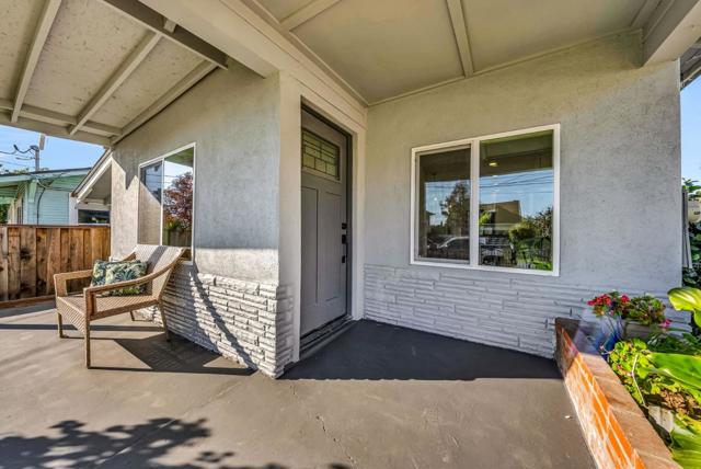 1539 E San Fernando Street, San Jose CA: https://media.crmls.org/mediaz/8d50ea82-c911-457a-80eb-f13e79b0f095.jpg