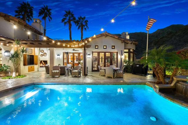 77205 Loma Vista, La Quinta CA: https://media.crmls.org/mediaz/8d51a964-33e7-49ea-b9c2-4f442c3c20ab.jpg