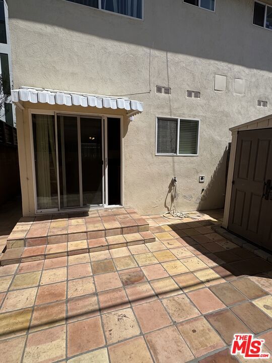 1741 S Westgate Avenue, Los Angeles CA: https://media.crmls.org/mediaz/8d522b7c-801b-4560-84ad-6dbfda920b9d.jpg