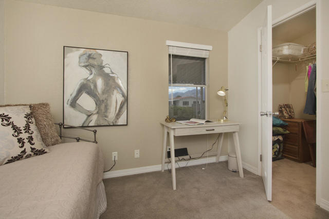 Image 4 of 48 For 14777 Palm Drive  8