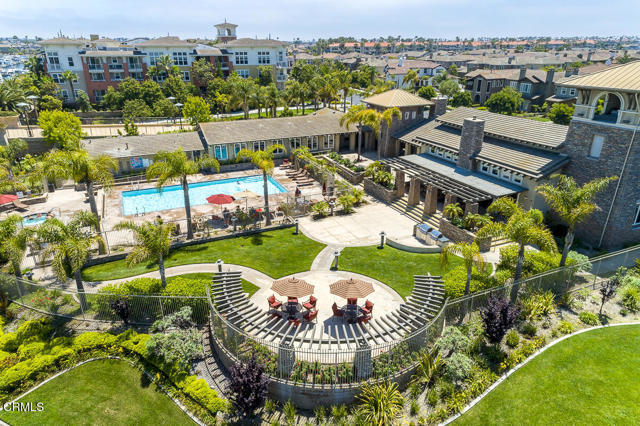 1542 Windshore Way, Oxnard CA: https://media.crmls.org/mediaz/8d5541bc-91cd-4d98-a303-6c37a28370a3.jpg